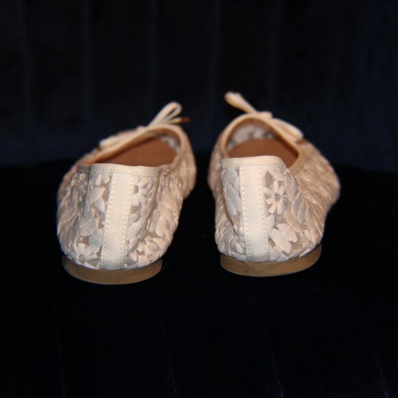 Like New American Eagle White Flower Ballet Flat Size 4.5 - Picture 4 of 6